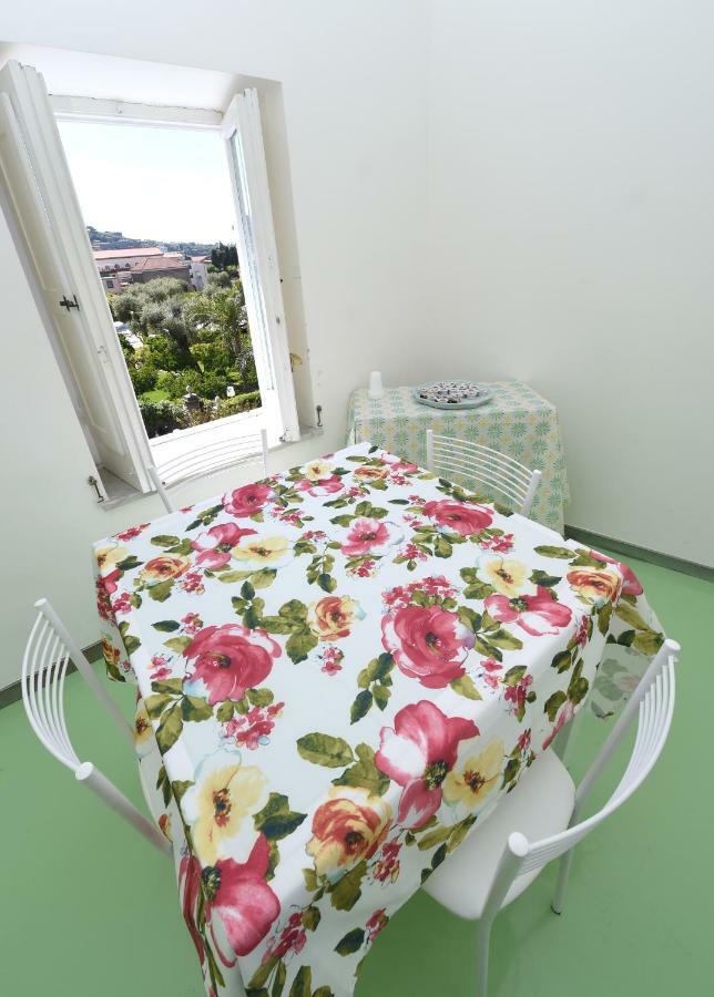 Maison Fabrizia Соренто Екстериор снимка